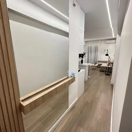 The Downtown Koukaki Spacious Luxury 5th Fl 2bd *