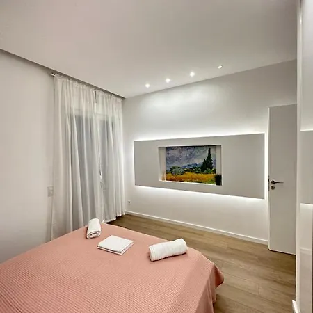 The Downtown Koukaki Spacious Luxury 5th Fl 2bd