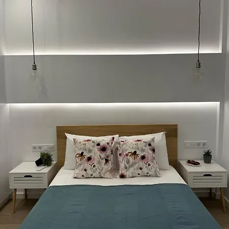 The Downtown Koukaki Spacious Luxury 5th Fl 2bd * Atenas