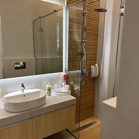 The Downtown Koukaki Spacious Luxury 5th Fl 2bd Apartment
